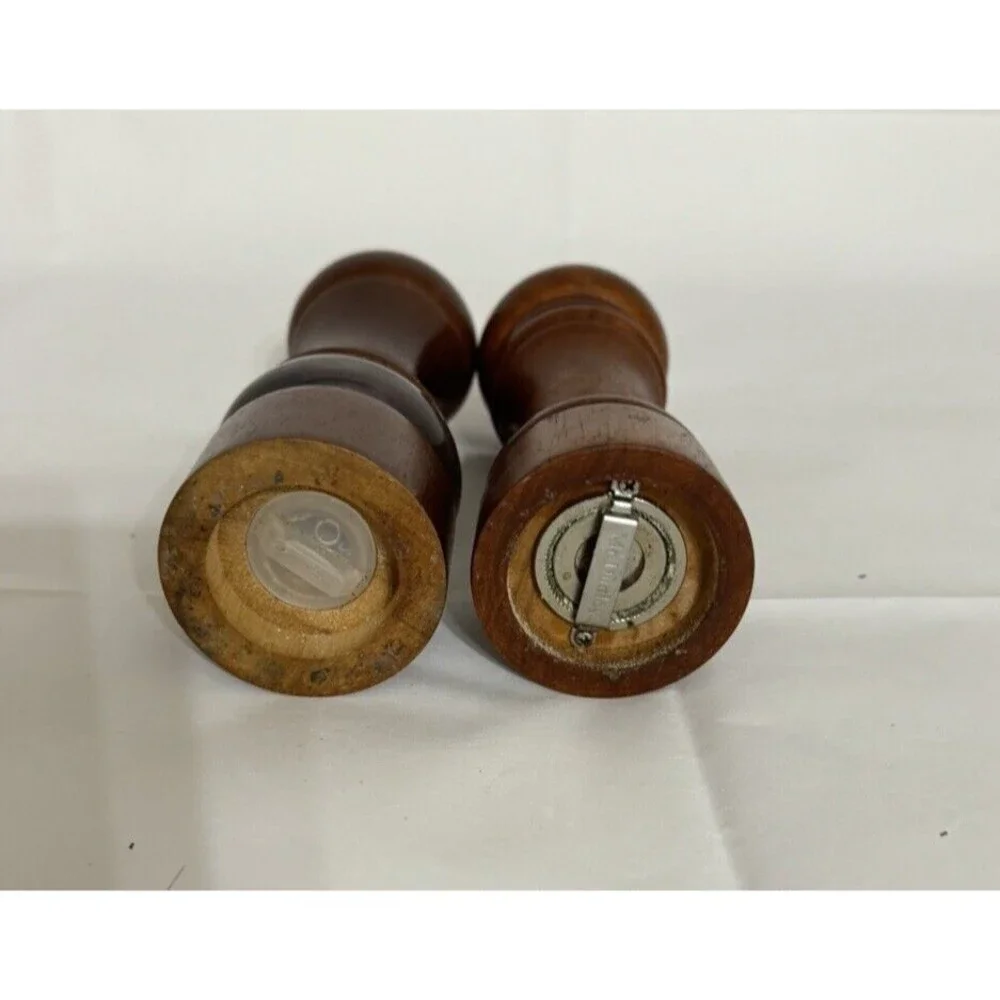 Vintage Set of Mr. Dudley Solid Wood Pepper Grinder Mill and Salt Shaker 7
